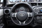 Toyota Yaris 2012 года